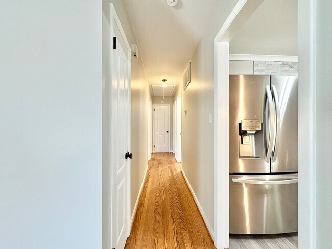Foto del edificio - Adorable 3 Bed/2 Bath Off N Holden/Westridge