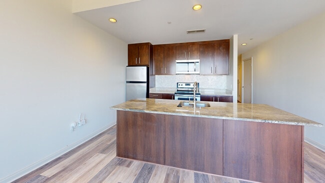 Interior Photo - Eleven55 Ripley