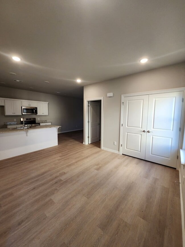 Foto del edificio - POIGAI ESTATES: BRAND NEW