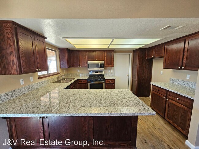 Foto del edificio - 3 br, 2 bath House - 8443 Great Circle Dr