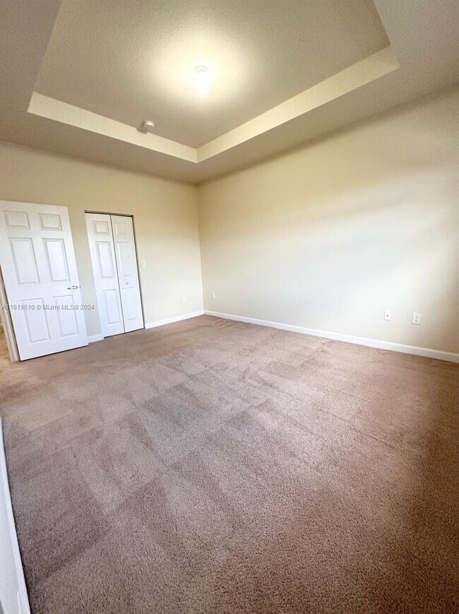 Building Photo - 23733 SW 118 Ave