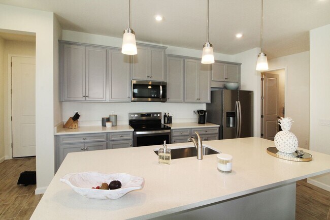 Foto del edificio - Renaissance at West Villages Annual Villa ...