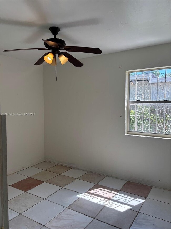 Building Photo - 1685 NW 133rd St