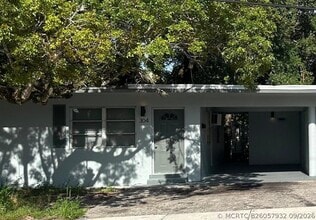 Building Photo - 304 NW 14th Ave