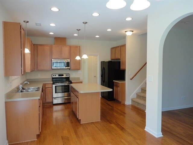Foto del edificio - 2825 Tulip Poplar Cir