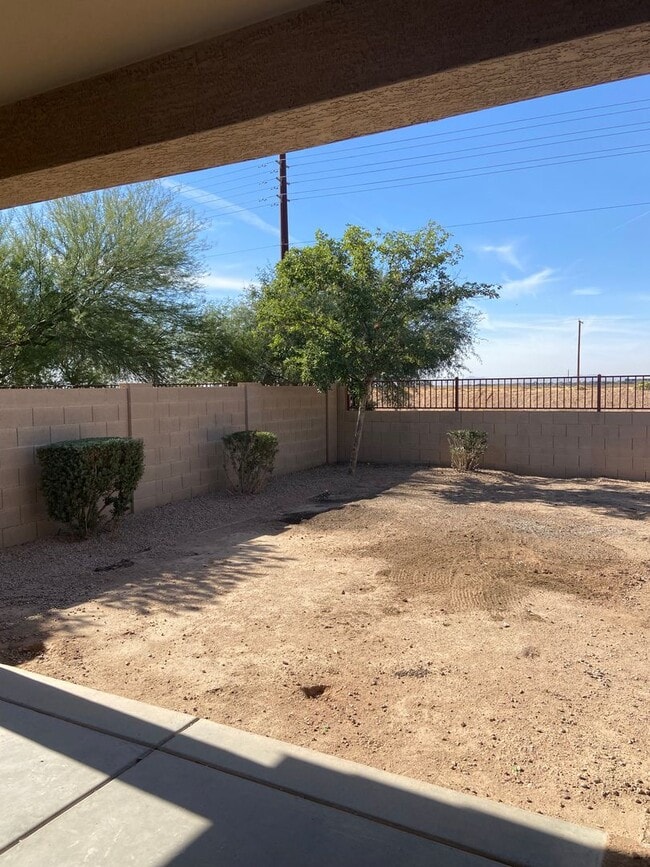 Building Photo - MARICOPA RANCHO MIRAGE