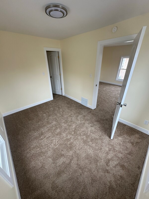 Foto del edificio - 729 Claim St