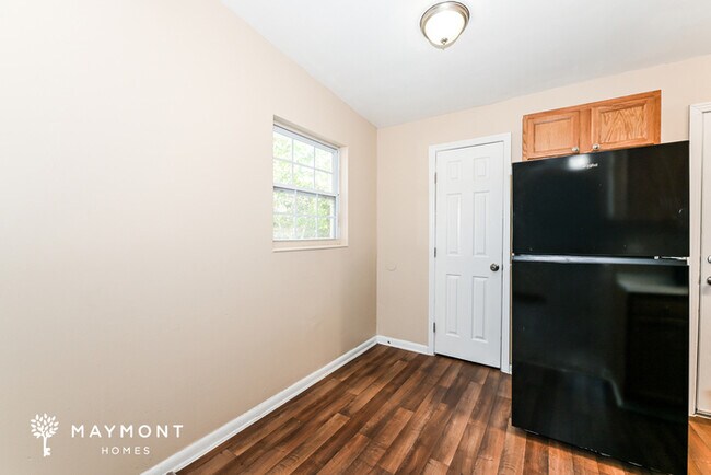 Foto del edificio - 4932 Tallyho Ave