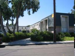 Building Photo - Pinewood Apartments