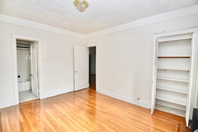Building Photo - 23-47-47 38th St