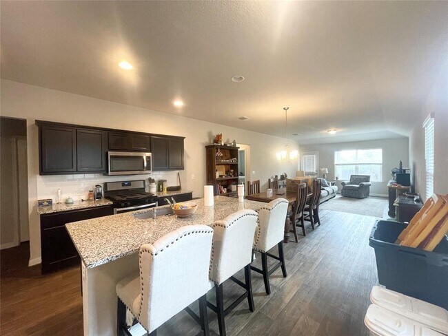 Building Photo - 14123 Macquarie Dr