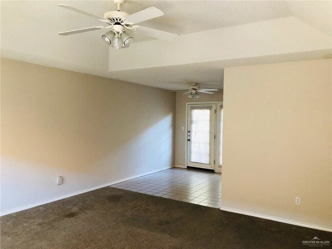 Building Photo - 708 Mynah Ave