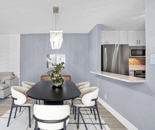 Foto del edificio - 9355 SW 8th St