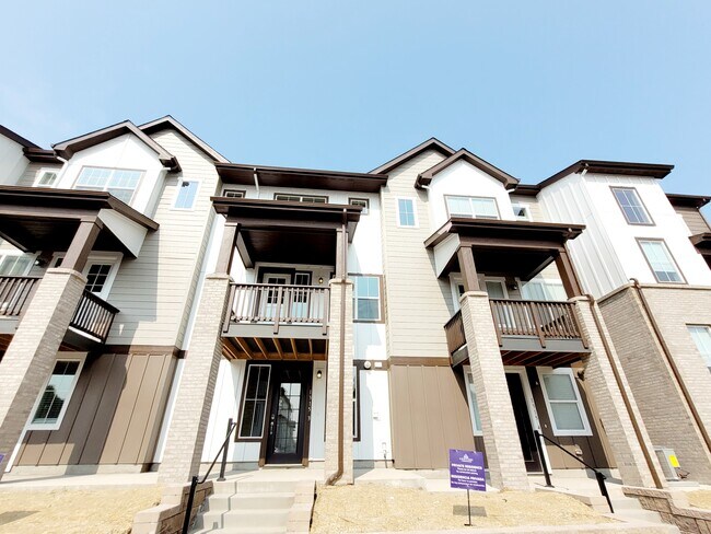 Building Photo - 1315 Hoyt St