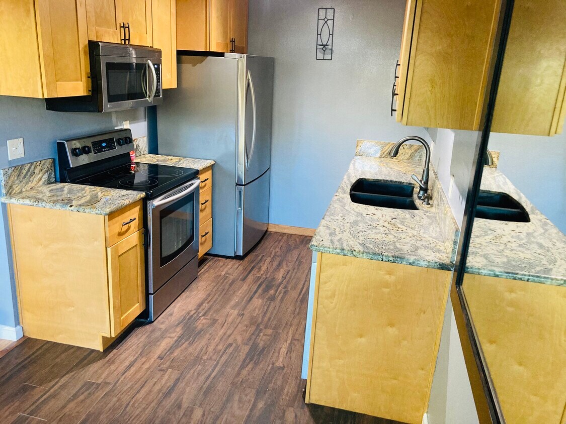 409 Requeza St Unit D3, Encinitas, CA 92024 Condo for Rent in Encinitas, CA