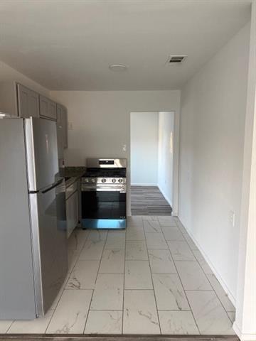 Foto del edificio - 1302 Stone Dr