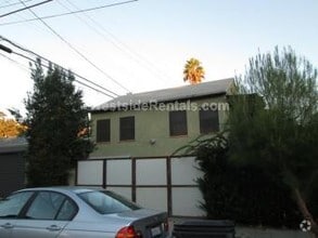 Building Photo - 4015 Veselich Ave