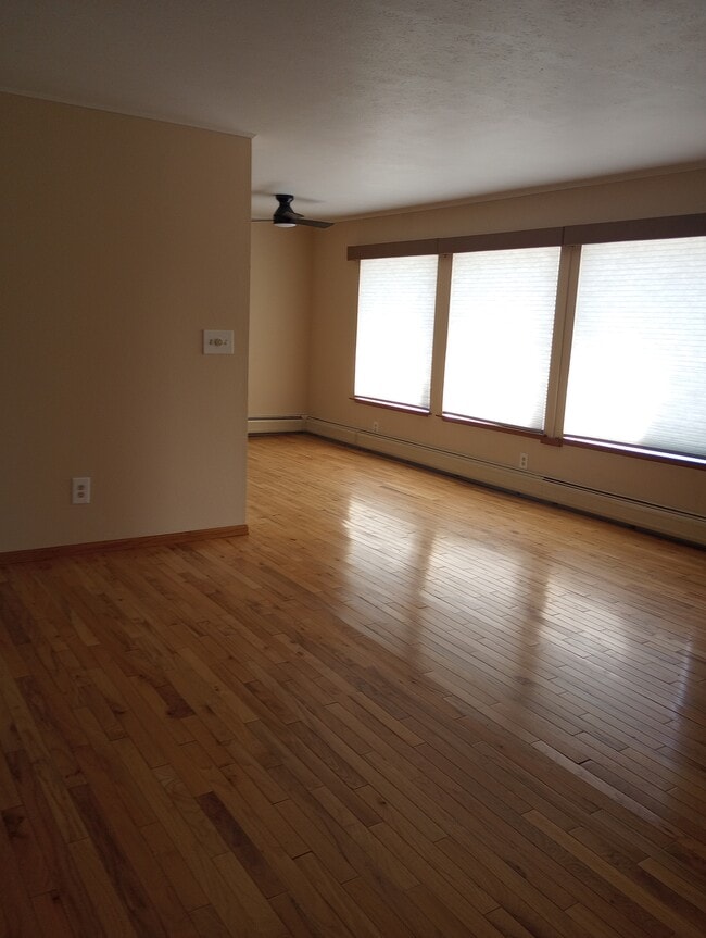 Front room to kitchen area. - 28057 Knowles Rd