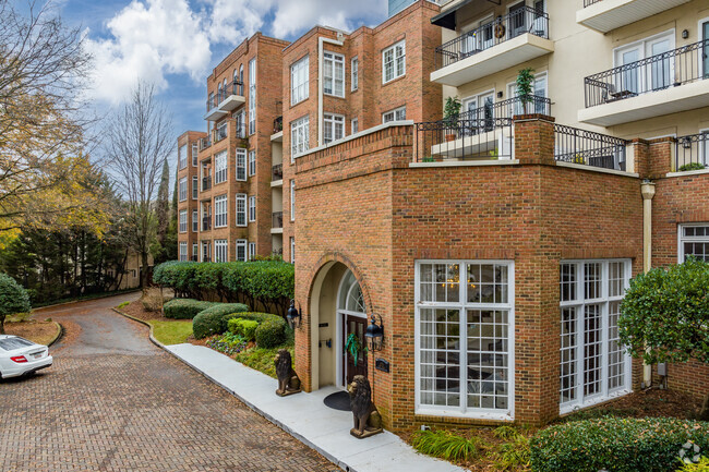 Building Photo - The Ansley Terrace