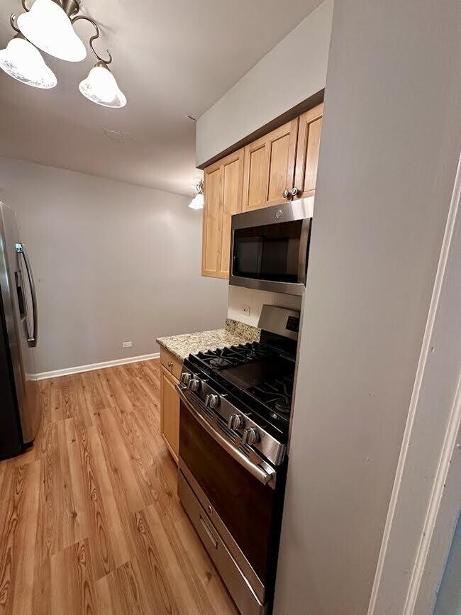Foto del edificio - 2 bedroom in Northbrook IL 60062