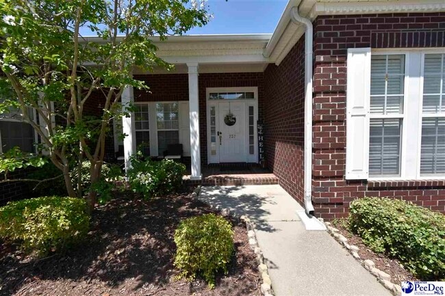 Building Photo - 737 Aster Dr