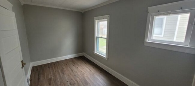 Foto del edificio - 10801 Sandusky Ave