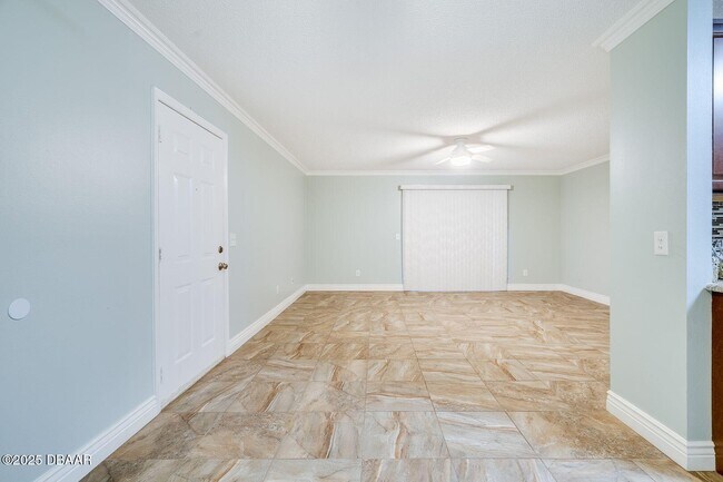 Foto del edificio - 101 Bent Tree Dr