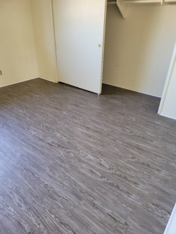 Foto del edificio - 11234 Pangborn Ave