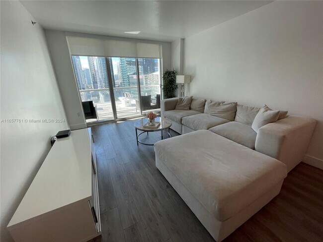 Foto del edificio - 55 SE 6th St
