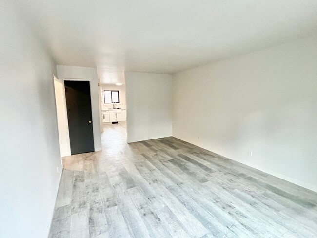Building Photo - 420 Lordwith Dr