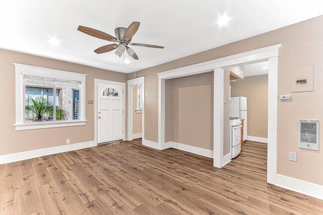 Foto del interior - 1460 Gaviota Avenue