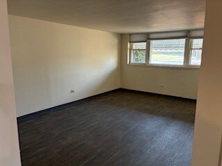 Foto del edificio - 4379 Hirschberg Ave