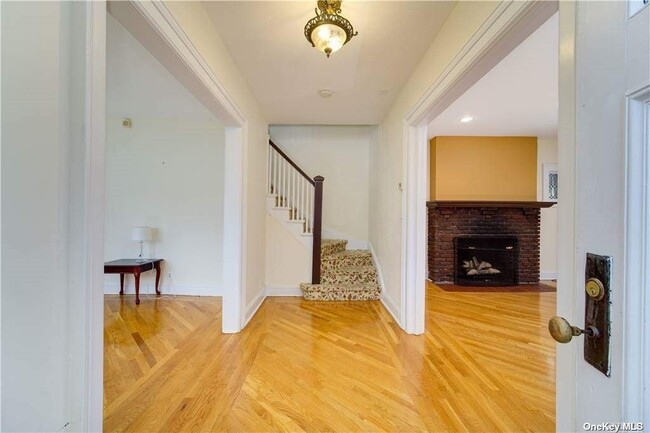 Foto del edificio - 116-09 85th Ave