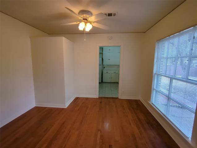 Building Photo - 5457 Longview St