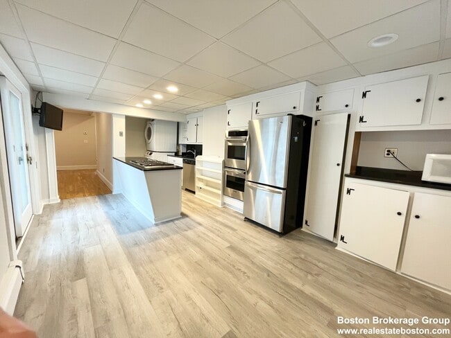 Foto del edificio - 130 P St