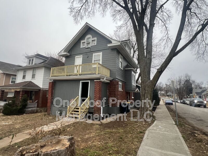 Foto principal - 324 N Hardesty Ave