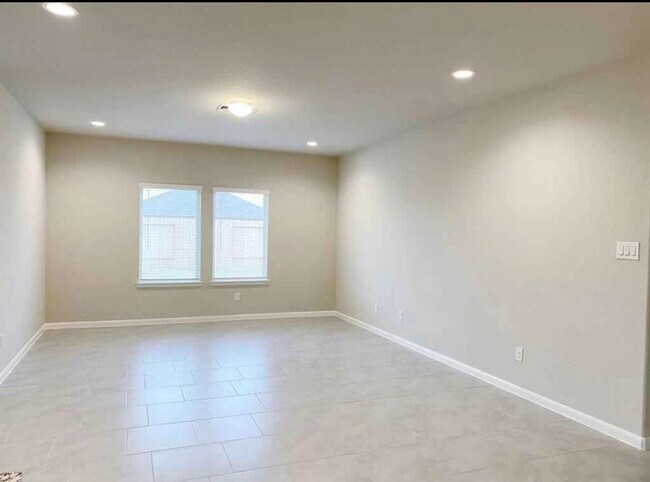 Foto del edificio - 29602 Juniper Ct