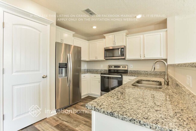 Foto del edificio - 7333 Maroney Dr