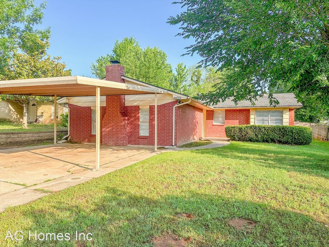 Primary Photo - 3 br, 1.5 bath House - 8609 SW 76th