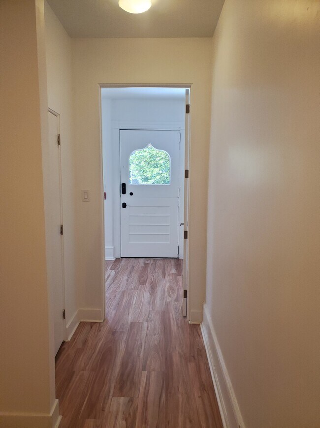 hall 2 - 4614 Chester Ave