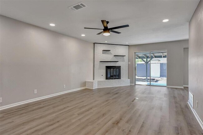 Foto del edificio - 3014 Northridge Dr