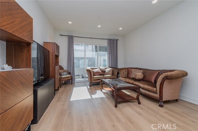 Foto del edificio - 119 Novel