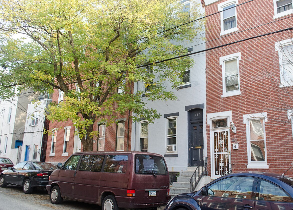 Primary Photo - 885 N 27th St