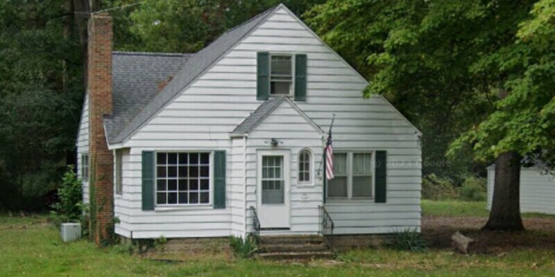Primary Photo - 52113 Clover Trail