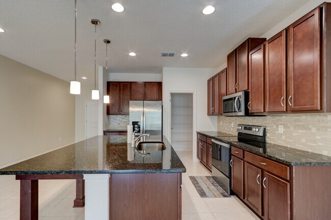 Building Photo - 5563 Estero Loop