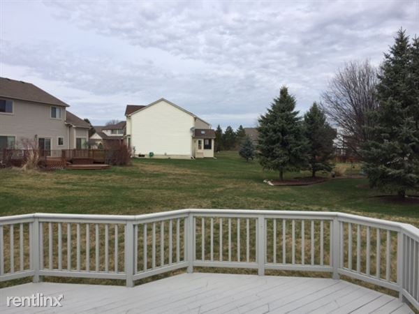 Building Photo - 5650 Cedar Ridge Dr