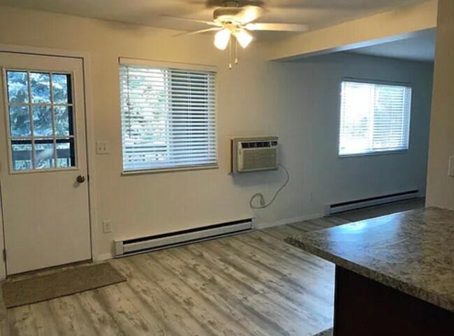 Foto del edificio - 925 Columbia Rd