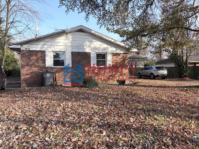 Building Photo - Two Bedroom Duplex | New Flooring