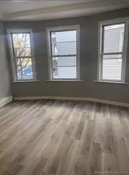 Foto del edificio - 343 Pearl St