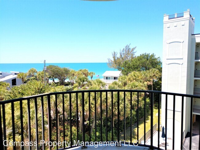 Building Photo - 3 br, 2.5 bath House - 5050 N Beach Rd #301
